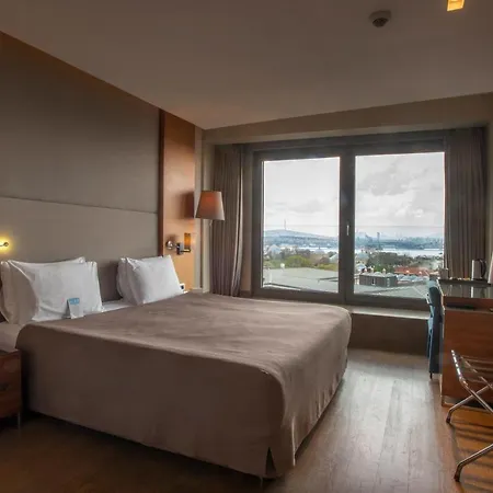 Arcadia Blue Otel 4*