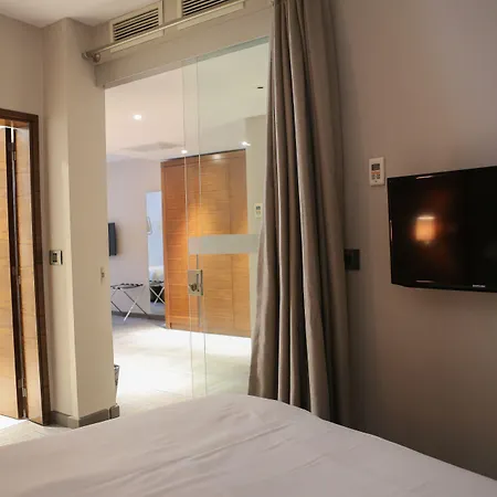 Arcadia Blue Hotel 4*