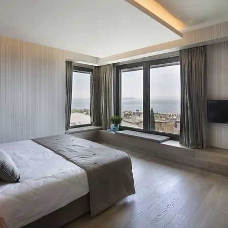 Arcadia Blue 4*