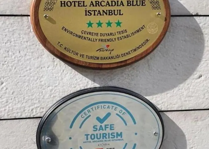 Arcadia Blue Hotel 4*